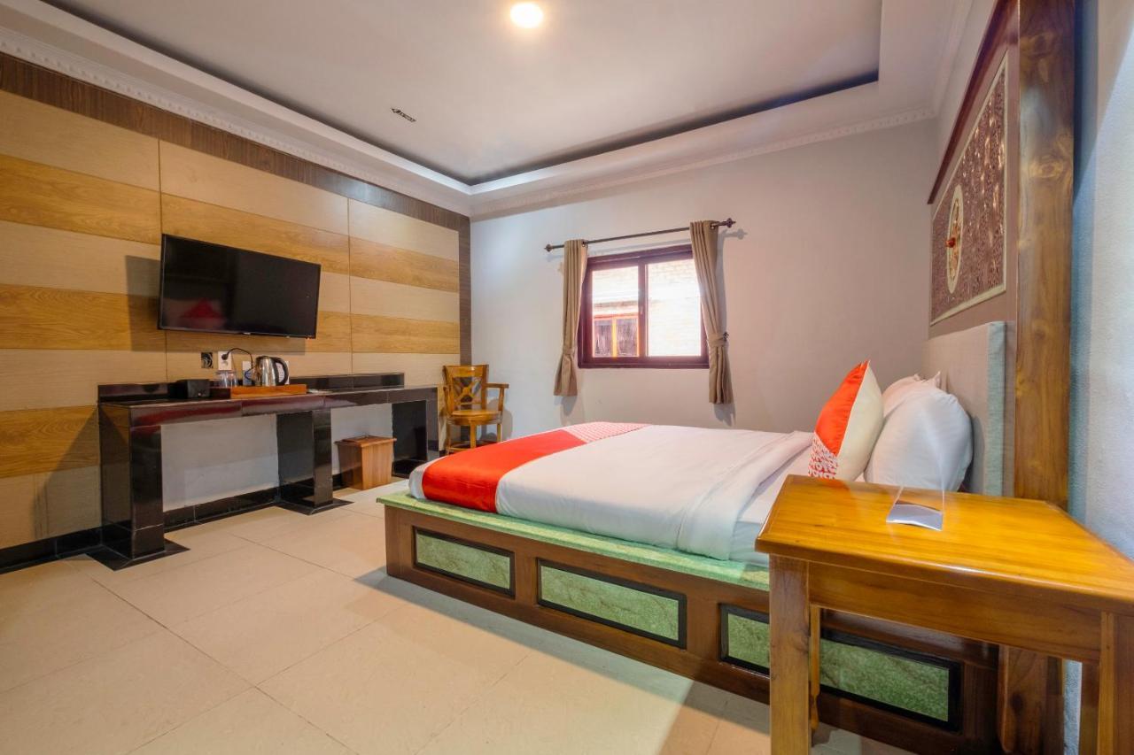 Capital O 2622 Hotel Karasak Santun Bandung Exterior foto